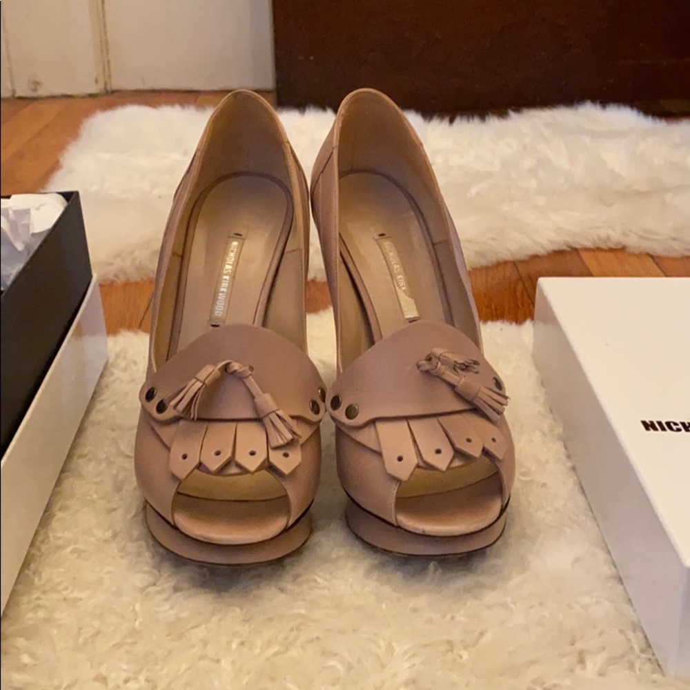 Nicholas Kirkwood Beige Tassel Heels - Picture 2 of 7